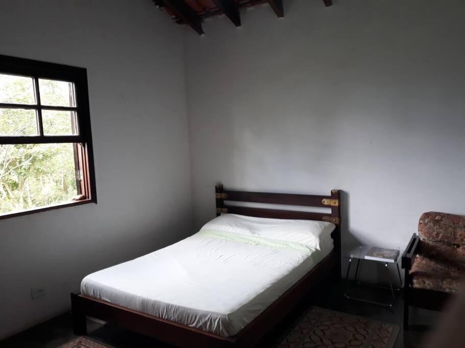 Villa Chacara Camargo Silva Mairiporã Exterior foto